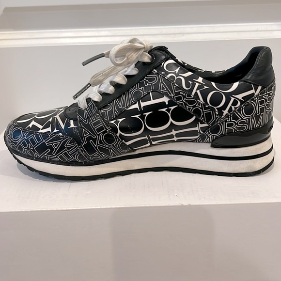 MICHAEL Michael Kors Billie Trainer Sneaker - Picture 2 of 11